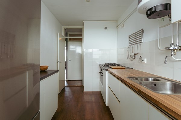 Medium property photo - Heiloostraat 205, 2547 KD Den Haag